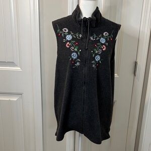 Cascade Blues Women's Gray Vest Size 1X